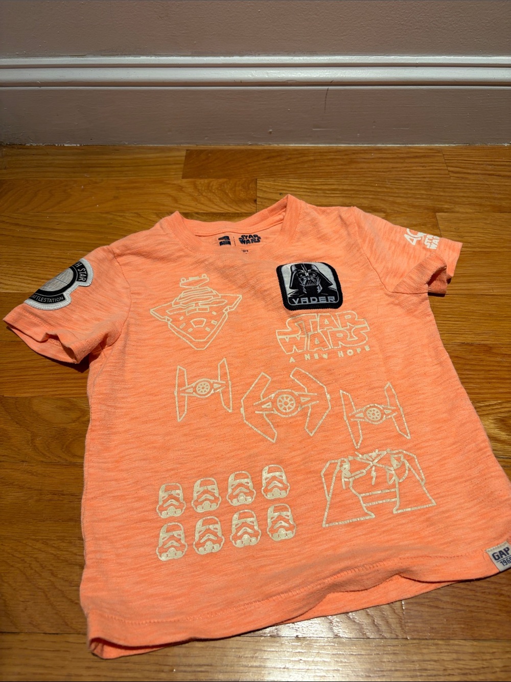 GAP Orange Star Wars Graphic Short Sleeve Tee